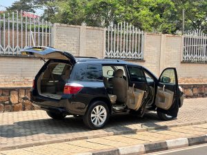 TOYOTA HIGHLANDER HYBRID 2008 (7-SEATER)